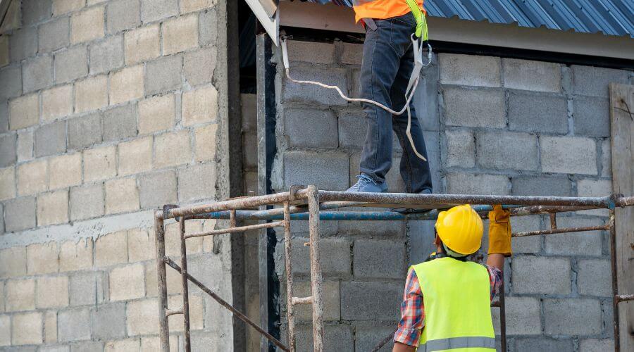 Professional residential roofers in Steubenville, OH